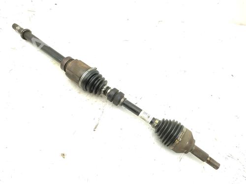 Used Right front driveshaft Right front driveshaft NISSAN QASHQAI I (J10, NJ10) 2.0 (141 hp) 31975613 31975613