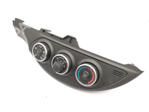Climate control TOYOTA YARIS (_P13_) 1.3 (NSP130_, NSP130) | BP22798769I5