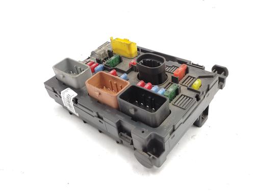 Used Fuse box Fuse box 36645430 36645430