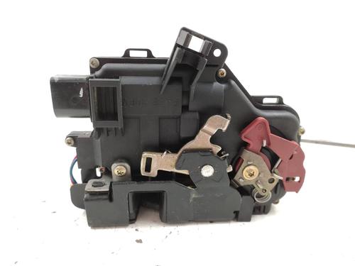 Højre fortil lås AUDI A4 B6 (8E2) 2.0 (130 hp) 21151942