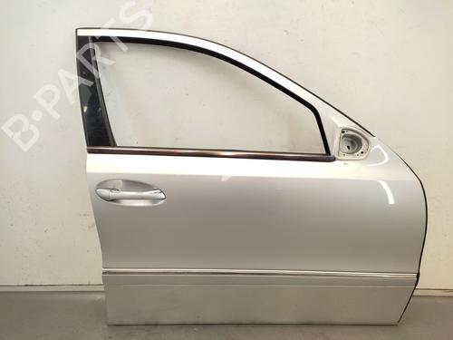 Used Right front door MERCEDES-BENZ E-CLASS (W211) E 270 CDI (211.016) (177 hp) 28295836