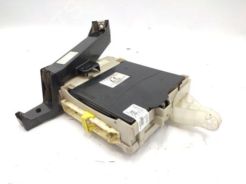 Used Fuse box TOYOTA AURIS (_E15_) 1.8 Hybrid (ZWE150_, ZWE150R) (136 hp) 32204504