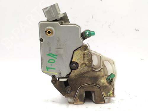 Højre bagtil lås NISSAN PRIMERA Hatchback (P11) 1.6 16V (99 hp) 33049841