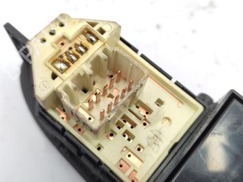 Left front window switch KIA SPORTAGE IV (QL, QLE) 1.7 CRDi | BP29312097I27 