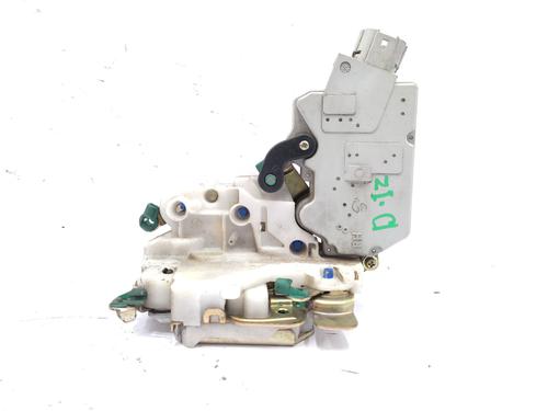 Türschloss links vorne für NISSAN PRIMERA Hatchback (P11) [1996-2002]  33049854