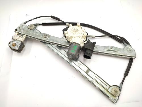 Elevalunas delantero derecho Elevalunas delantero derecho MITSUBISHI COLT VI (Z3_A, Z2_A) [2002-2012] 37233499 37233499