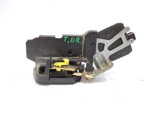 Used Rear right lock HYUNDAI SANTA FÉ I (SM) 2.0 CRDi (113 hp) 28569645