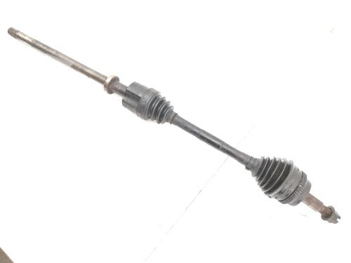 Drivaksel foran Høyre Drivaksel foran Høyre RENAULT MASTER II Van (FD) 2.5 dCi (FD01, FD02, FD21, FD22, FD31, FD32, FD3Y, FD71,... (120 hp) 39746234 39746234