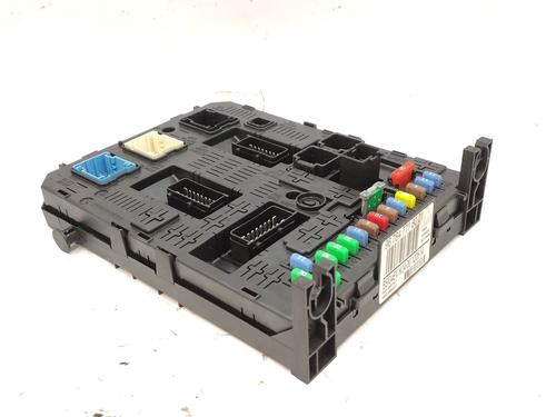 Used Fuse box Fuse box PEUGEOT 5008 (0U_, 0E_) 1.6 HDi (114 hp) 36357921 36357921
