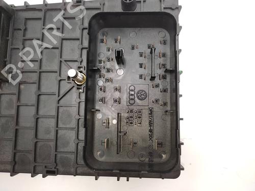 Fuse box VW PASSAT B6 (3C2) 2.0 TDI 16V | BP21154339E1