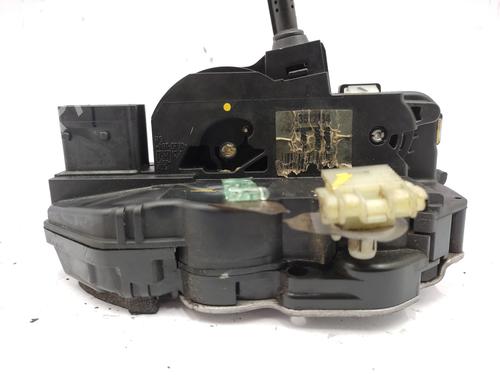 Front right lock OPEL INSIGNIA A (G09) 2.0 CDTI (68) | BP21160068C97 