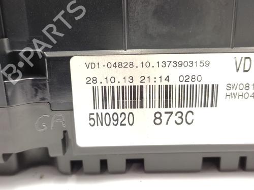 Instrument cluster VW TIGUAN (5N_)  | BP25463856C47 