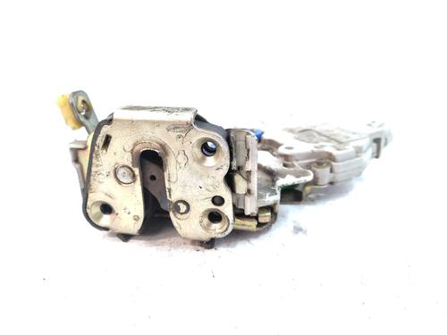 Front right lock NISSAN TERRANO II (R20)  | BP21152178C97 