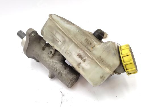 Used Brake master cylinder VW TRANSPORTER T5 Van (7HA, 7HH, 7EA, 7EH) 2.5 TDI (130 hp) 28426121