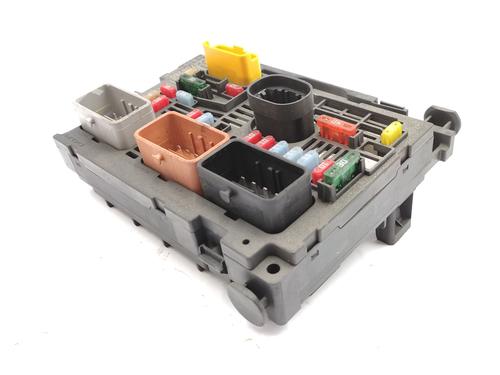 Sikringsdåse PEUGEOT 308 I (4A_, 4C_) 1.6 16V (120 hp) 29909674