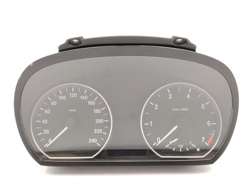 Used Instrument cluster BMW 1 (E87) 118 d (143 hp) 26138520