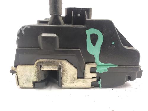 Vergrendeling rechts voor RENAULT LAGUNA II (BG0/1_) 1.9 dCi (BG08, BG0G) (120 hp) 21158456