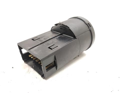 Headlight switch VW POLO IV (9N_, 9A_)  | BP21151388I24 