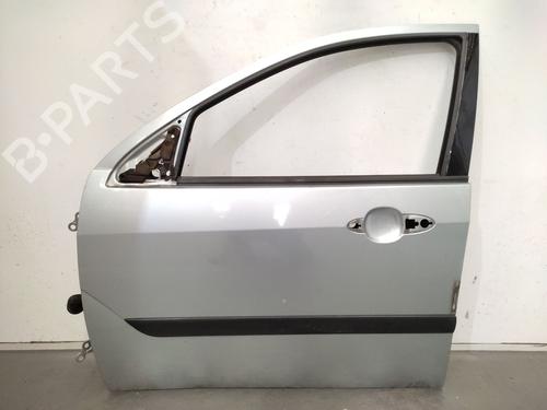 Used Left front door FORD FOCUS I (DAW, DBW) 1.6 16V (100 hp) 26682348