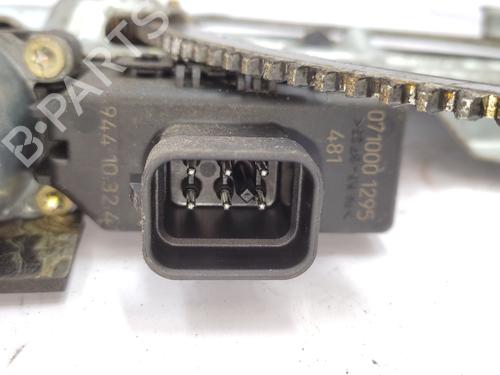 Front left window mechanism OPEL ZAFIRA A MPV (T98) 2.0 DTI 16V (F75) | BP26614285C22