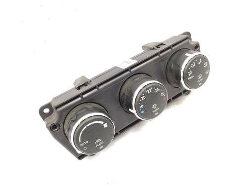 Climate control JEEP CHEROKEE (KK) 2.8 CRD 4x4 | BP38959546I5 - Image 3