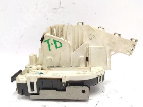 rear-right-lock-fiat-freemont-345_-2011-32498666 main image