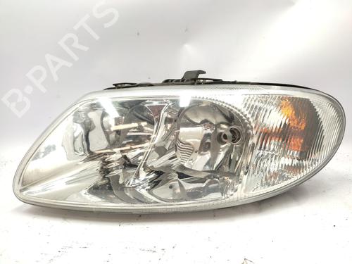 Used Left headlight CHRYSLER VOYAGER IV (RG, RS) 2.5 CRD (141 hp) 26396323