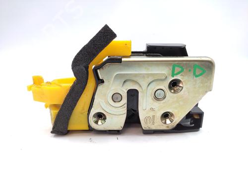 Front right lock HYUNDAI i30 (GD) 1.4 | BP29969376C97