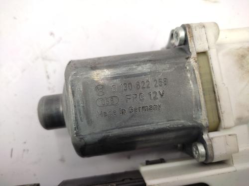 Vindusheismotor venstre foran RENAULT LAGUNA Coupe (DT0/1)  | BP26391174E21 