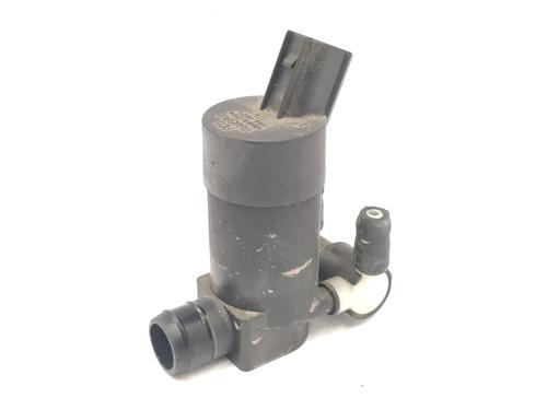 Used Washer pump FORD KUGA I 2.0 TDCi (140 hp) 21160838