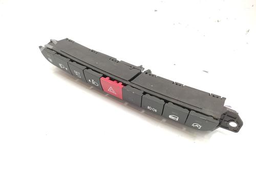 Warning switch FIAT 500L (351_, 352_) 1.6 D Multijet (199LYD1B) | BP39246358I22 - Image 2