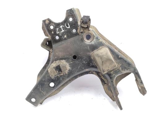 Used Left front suspension arm NISSAN TERRANO II (R20) 2.7 TDi 4WD (125 hp) 26709173