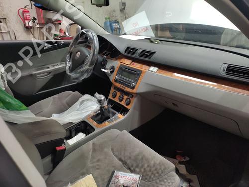 Handskerum VW PASSAT B6 (3C2) 2.0 TDI 16V 4motion | BP24360410C95 