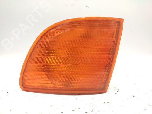 Used Left front indicator MERCEDES-BENZ VITO Van (W638) 114 2.3 (638.034, 638.094) (143 hp) 24683353