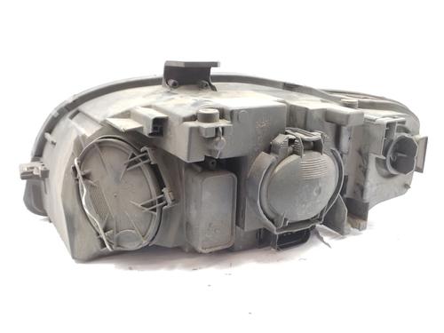Right headlight AUDI A4 B7 (8EC) 2.0 TDI 16V | BP30174774C29 