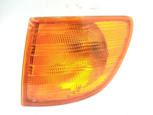 Intermitente delantero izquierdo MERCEDES-BENZ VITO Van (W638) 108 CDI 2.2 (638.094) (82 hp) 23256432