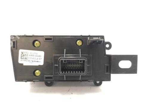Switch KIA SPORTAGE IV (QL, QLE)  | BP21156653I30 