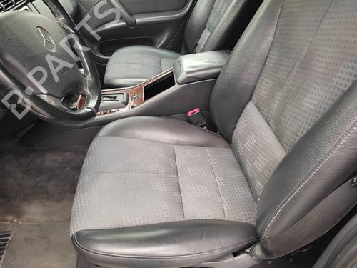 Right front seat MERCEDES-BENZ M-CLASS (W163) ML 270 CDI (163.113) | BP21149297C16 