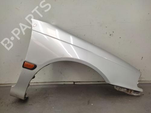 Used Right front fenders Right front fenders TOYOTA AVENSIS (_T22_) 1.6 i (AT220_, AT220R) (101 hp) 34009948 34009948