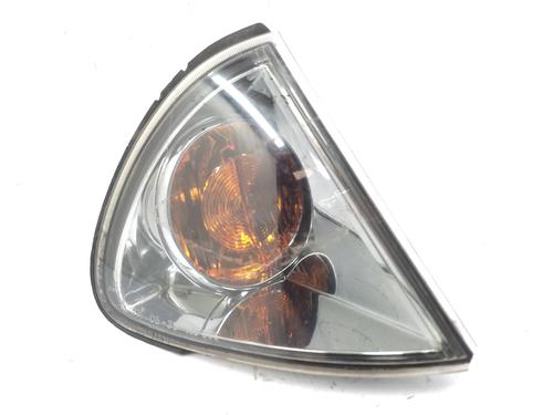 Used Right front indicator TOYOTA AVENSIS (_T22_) 1.8 i (AT221_, AT221R) (110 hp) 21156959