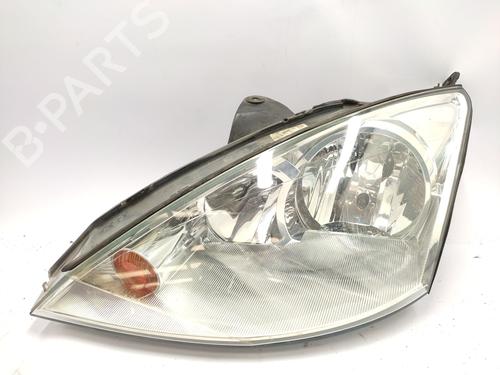 Used Left headlight FORD FOCUS I Saloon (DFW) [1999-2009]  22382919