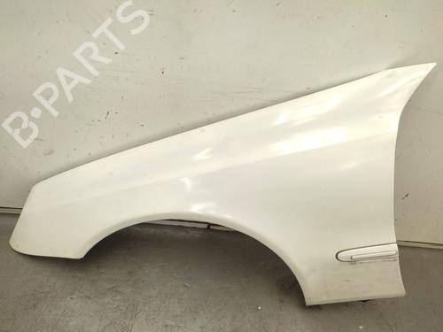 Used Left front fenders Left front fenders MERCEDES-BENZ E-CLASS (W211) E 220 CDI (211.006) (150 hp) 36665178 36665178