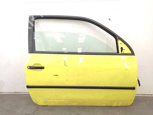 Used Right front door Right front door 38956192 38956192