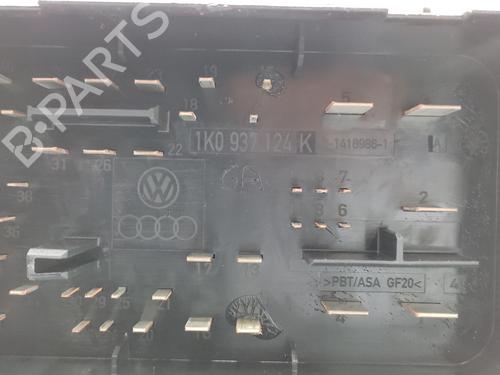 Fuse box VW GOLF PLUS V (5M1, 521) 1.9 TDI | BP22777266E1