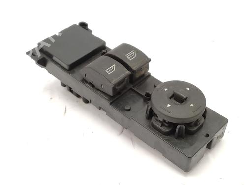 Used Left front window switch FORD FOCUS I (DAW, DBW) 1.6 16V (100 hp) 30539505