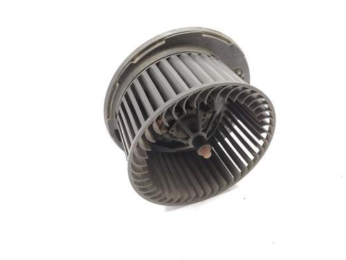 Ventilator motor VW PASSAT B6 (3C2) 1.9 TDI (105 hp) 30616317
