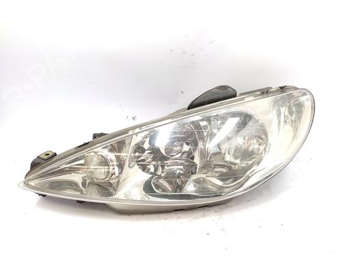 Faro izquierdo PEUGEOT 206 Hatchback (2A/C) 1.4 i (75 hp) 29590586