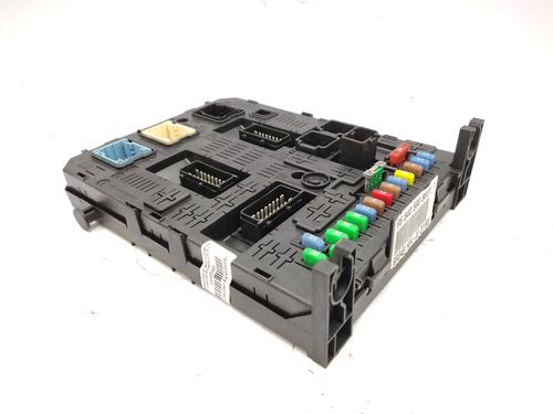 Used Fuse box PEUGEOT EXPERT Tepee (VF3X_) 2.0 HDi 120 4x4 (120 hp) 28167756
