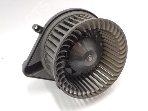 Used Heater blower motor AUDI A4 B7 (8EC) 2.0 TDI 16V (140 hp) 26558535