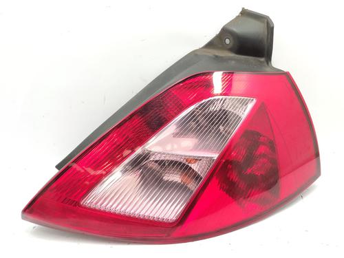 Feu arrière droit RENAULT MEGANE II (BM0/1_, CM0/1_) 1.4 16V (BM0B, CM0B) (98 hp) 32140252